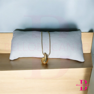 Conjunto Colgante y Pendientes Gota