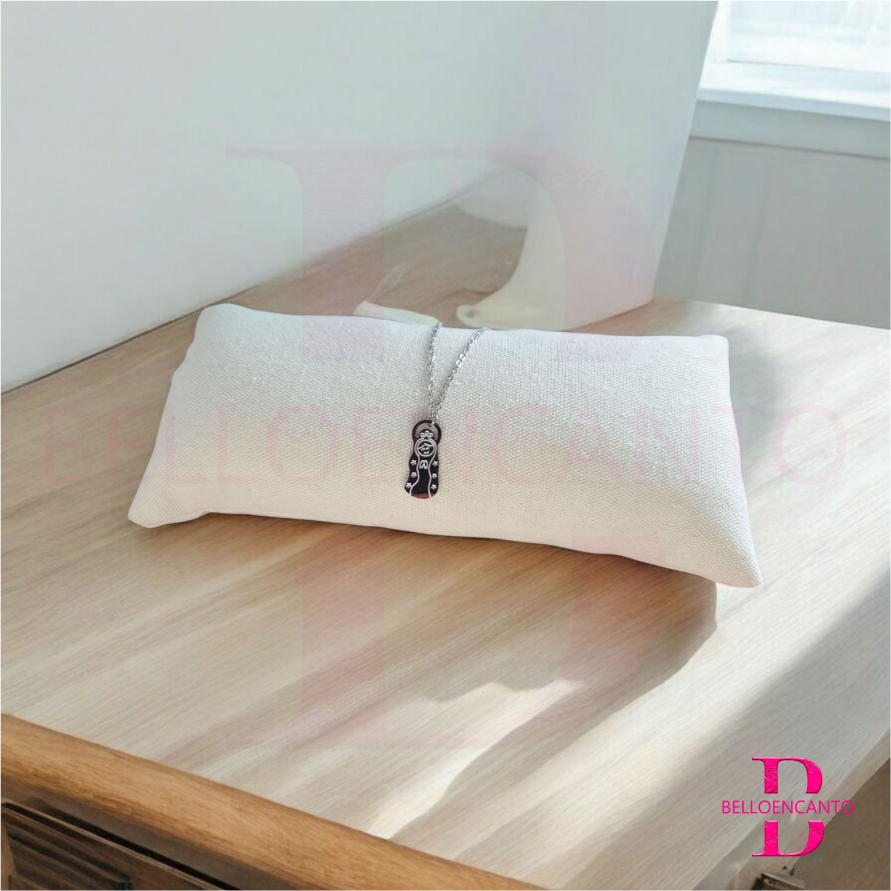 Colgante de Virgencita Cuídame - Imagen 3